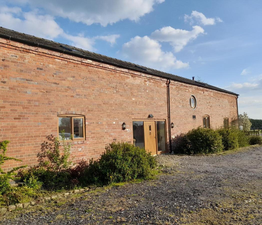 Mile House Barn Bed & Breakfast Nantwich Eksteriør billede